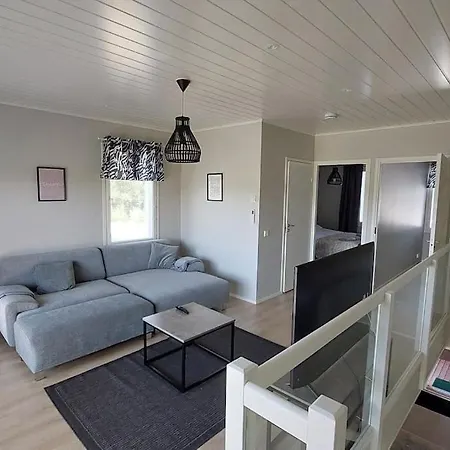 Apartment Kotimaailma Saeaeksmaeentie *